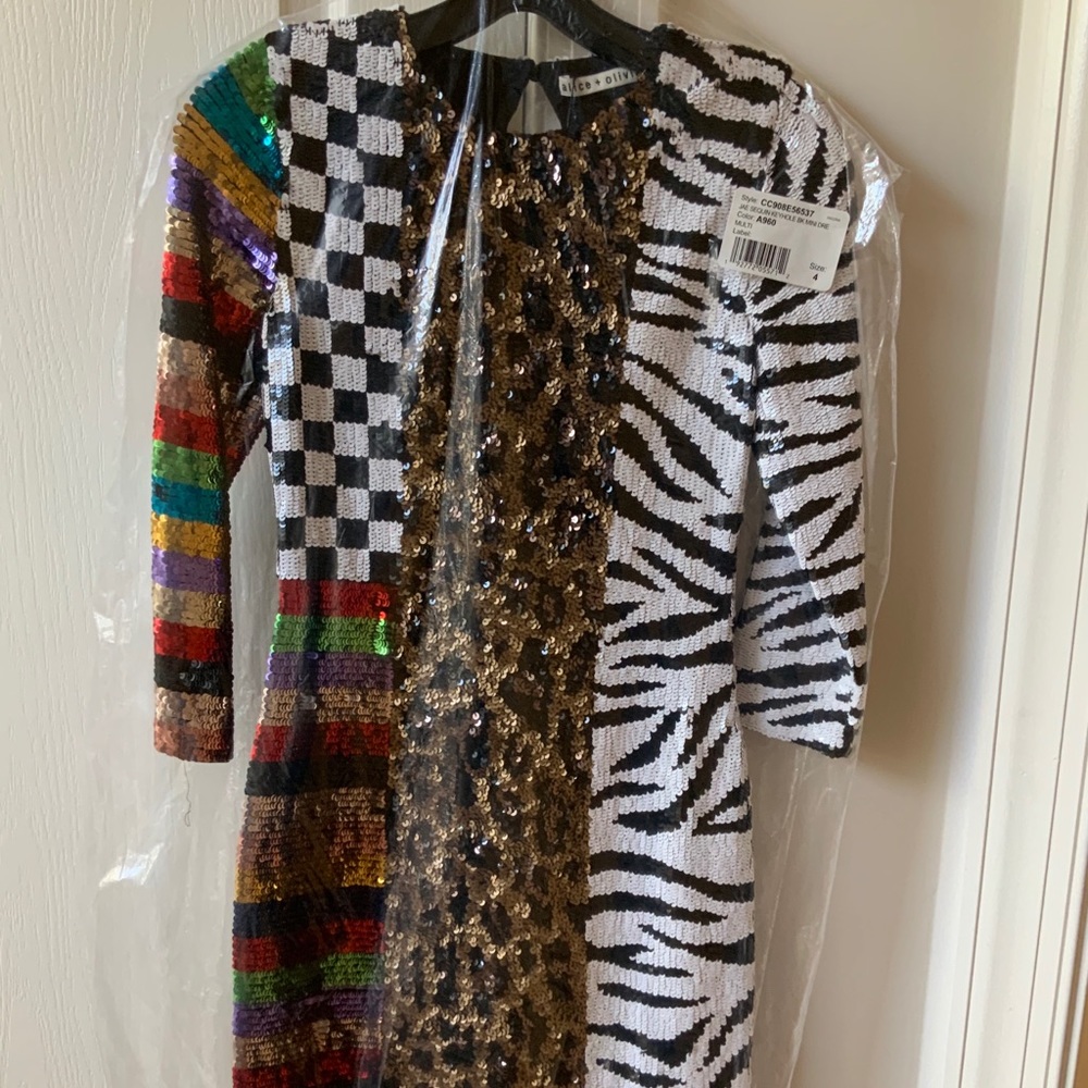 ALICE + OLIVIA JAE MULTI SEQUIN KEYHOLE MINI DRESS - Picture 1 of 16